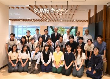 「開学50周年記念事業「学部生・高校生向け海外留学シンポジウム」を開催しました」へリンク